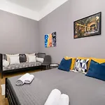 Ja18 Downtown Pearl - 2 Bedroom *