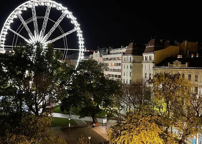 Ja18 Downtown Pearl - 2 Bedroom *