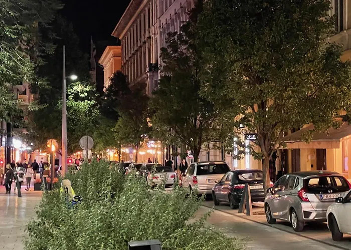 Ja18 Downtown Pearl - 2 Bedroom Apartament Budapesta