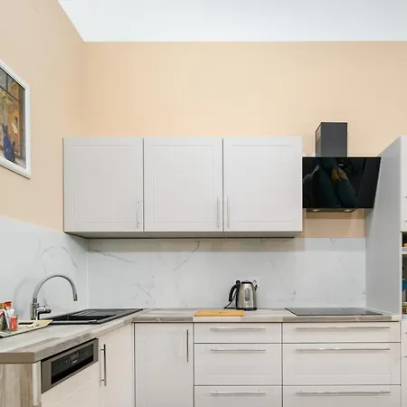 Ja18 Downtown Pearl - 2 Bedroom *